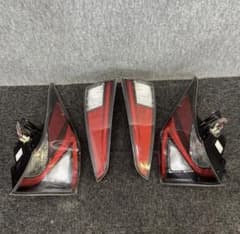ZVW50 ZVW51 テールライト　テールランプ　左右セットのサムネイル
