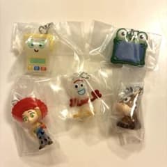 【コンプリート】トイストーリー5 めじるしアクセサリー　5個コンプリートセットのサムネイル