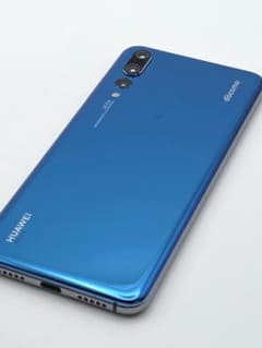 docomo HUAWEI P20 Pro HW-01K SIMフリー ブルー - メルカリ