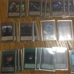 遊戯王 コズモデッキ 値下げ交渉ありのサムネイル
