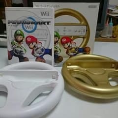 なつたろう様専用  Wii マリオカート ソフトとハンドル2個セットのサムネイル