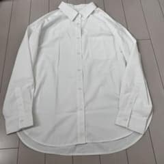 GU 長袖シャツ ホワイト Mサイズのサムネイル