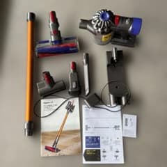 ジャンク⭐︎ Dyson V8 コードレス掃除機 ダイソン - メルカリ