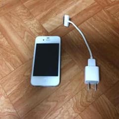 iPhone4s ＆ 充電器のサムネイル