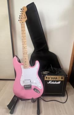 よ*な様 Squier by Fender ピンク エレキギター セット - メルカリ
