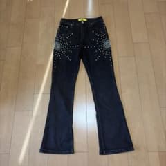 GUAPI デニムパンツ ブラック ラインストーンのサムネイル