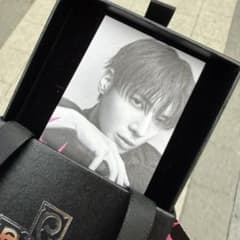 TXT テヒョン ショーケース トレカ ネックレス セット - メルカリ