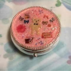 レジン☆*クマ  デコレーション*・アクセサリー入れのサムネイル
