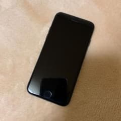 iPhone 7 ブラックのサムネイル