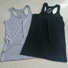 即買禁止Mグレーと黒タンクトップのサムネイル