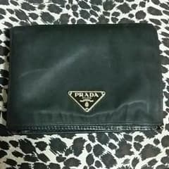 正規品PRADA 折り財布 使用感有りの為、格安！のサムネイル