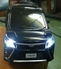 3台セット！TOYOTA VOXY ラジコン コンプリート 【新品未開封】のサムネイル