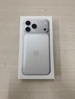 iPhone17ProMax 256GB SIMフリー シルバー 未開封 - メルカリ