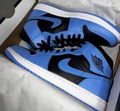 エアジョーダン 1 MID high ユニバーシティブルーのサムネイル