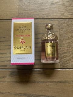 【新品】ゲラン アクアアレゴリア フローラブルーム オーデパルファン7.5mlのサムネイル