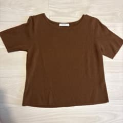 ブラウン 半袖ニットトップスのサムネイル