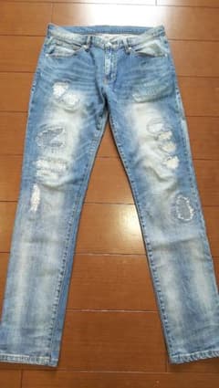 AKM ダメージデニム ジーンズ M 美品のサムネイル
