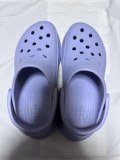 Crocs ベイ クロッグ 厚底 サンダル Mauve Mist 23cmのサムネイル