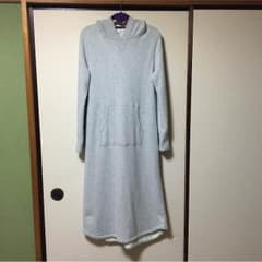 ロングワンピースのサムネイル