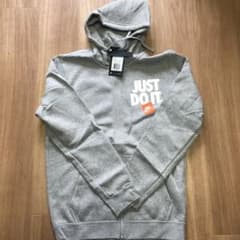 ナイキ パーカー メンズ 新品 Mのサムネイル