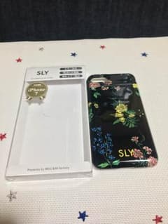 SLY iPhoneケースのサムネイル