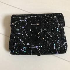 専用です。他の方はご遠慮ください。carmine財布のサムネイル