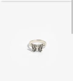 needles ring パピヨンのサムネイル