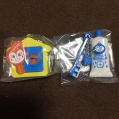 新品★いたずらいっぱいアンパンマン4のサムネイル
