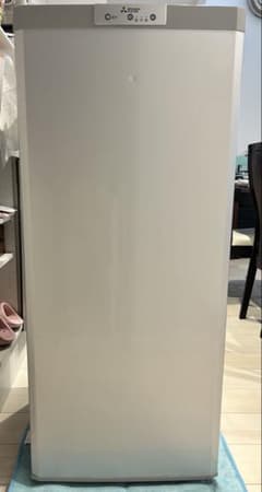 三菱電機 ノンフロン冷凍庫 MF-U12Y-S 121L 2015年製 - メルカリ