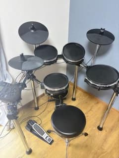 Alesis surge mesh kit電子ドラムセットのサムネイル
