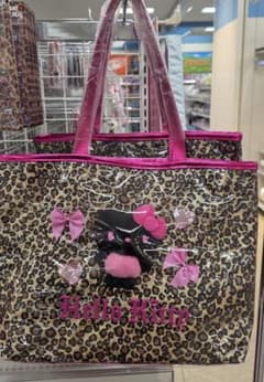 Hello Kitty ギャル盛りMAX バッグキティ　サンリオのサムネイル