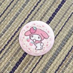 マイメロディ 缶バッジ いちご 刺繍風のサムネイル