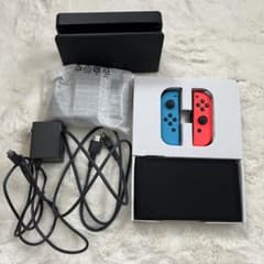 Nintendo Switch 【有機EL】モデルのサムネイル