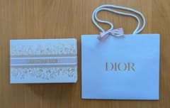 CHRISTIAN DIOR ギフトボックス(空箱)・ショップバックのサムネイル