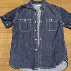 Levi's ダークデニム ボタンダウンシャツのサムネイル