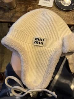 miumiu 耳あて付きニット帽 アイボリー - メルカリ