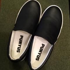 PUNYUSスリッポン黒 ほぼ新品のサムネイル