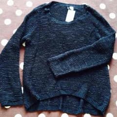 H&M 黒ニット。値下げします！のサムネイル