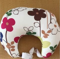 授乳クッションのサムネイル