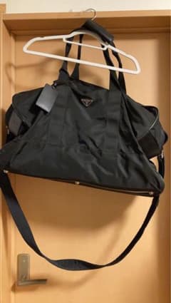 【美品】PRADA ボストンバッグ 三角 ナイロン ブラック 白タグのサムネイル