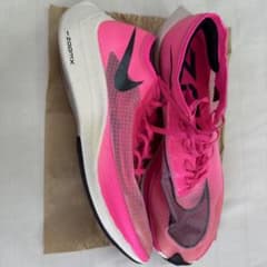 Nike ヴェイパーフライ ピンク　27.5のサムネイル