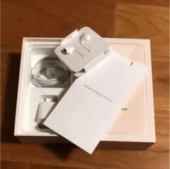 iPhone8  純正付属品全てのサムネイル
