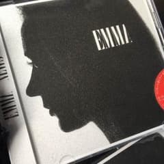 NEWS EMMA 初回A盤のサムネイル