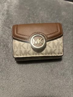 MICHAEL KORS 三つ折り財布 ブラウンMKロゴのサムネイル