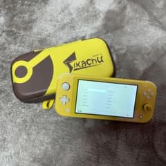 Switch LITE イエローのサムネイル