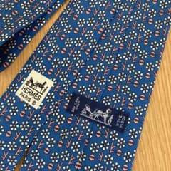 ［新品未使用］HERMES エルメス　ネクタイのサムネイル