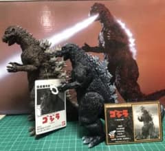 初代ゴジラタグ付き☆ゴジラ50周年メモリアルボックス版 怪獣番外地