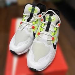 Nike Air Max ホワイト/グリーン/ブラック　26.5のサムネイル