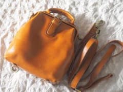 本革の3wayリュックのサムネイル