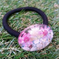 かすみん様専用（海のヘアゴムお花入りレジン）のサムネイル